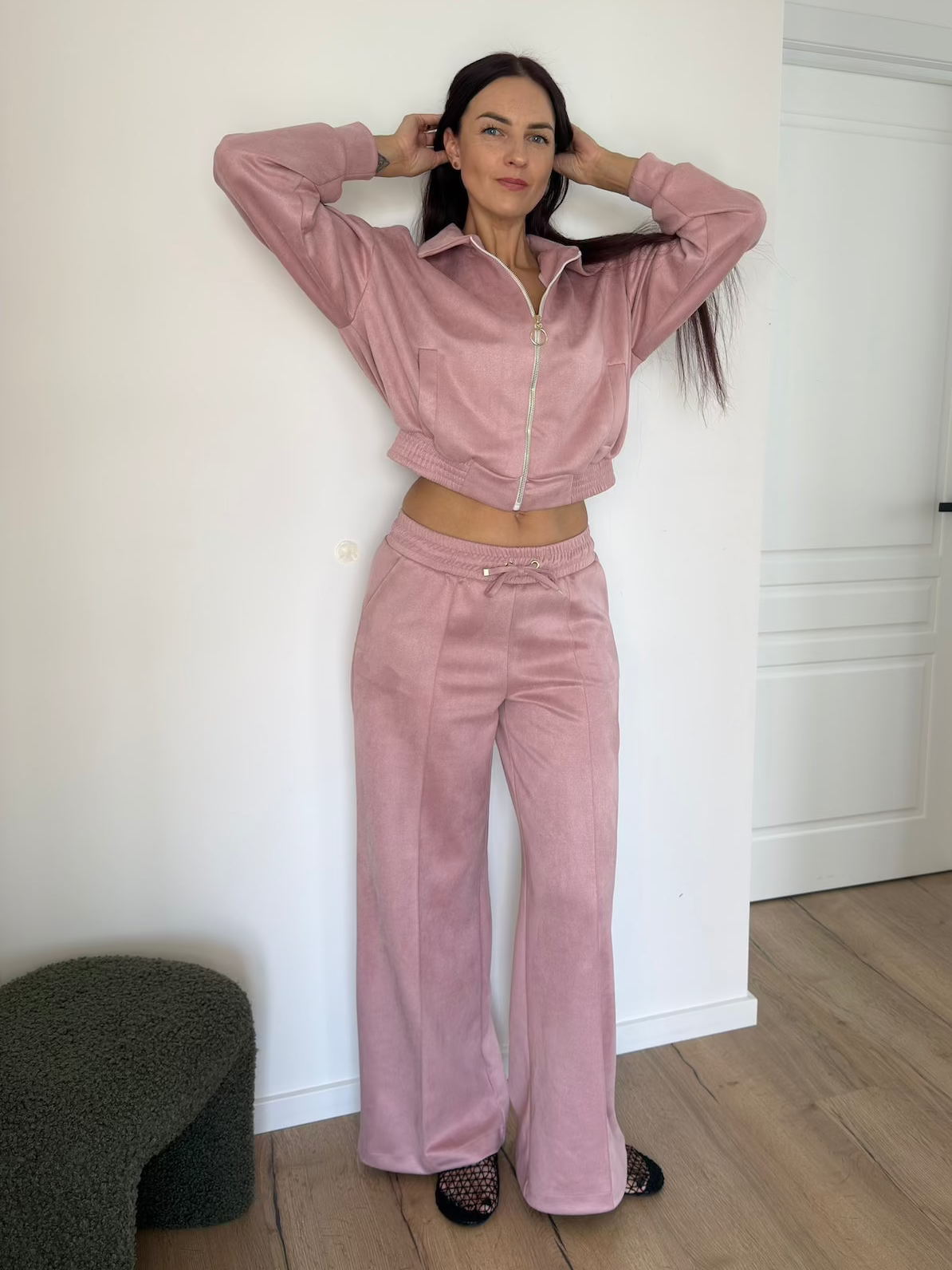 ROSE VELVET - laisvalaikio kostiumėlis